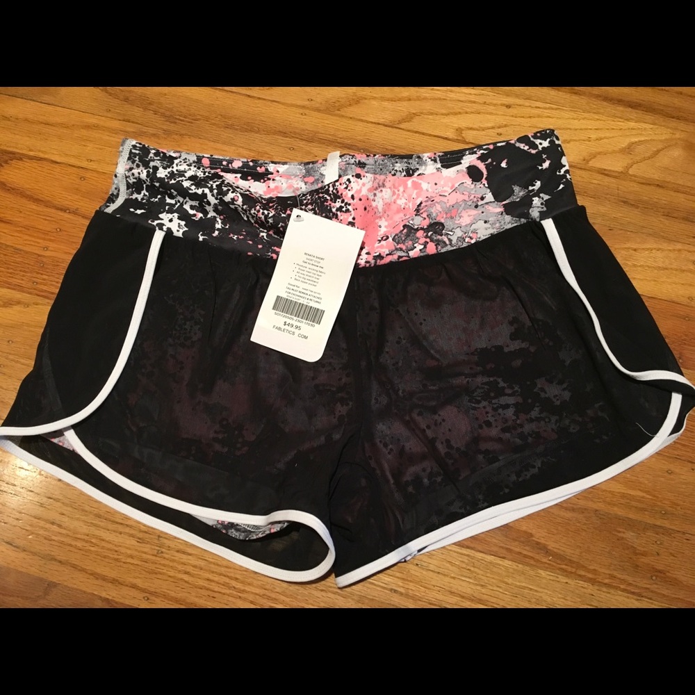Fabletics Small Renata Shorts